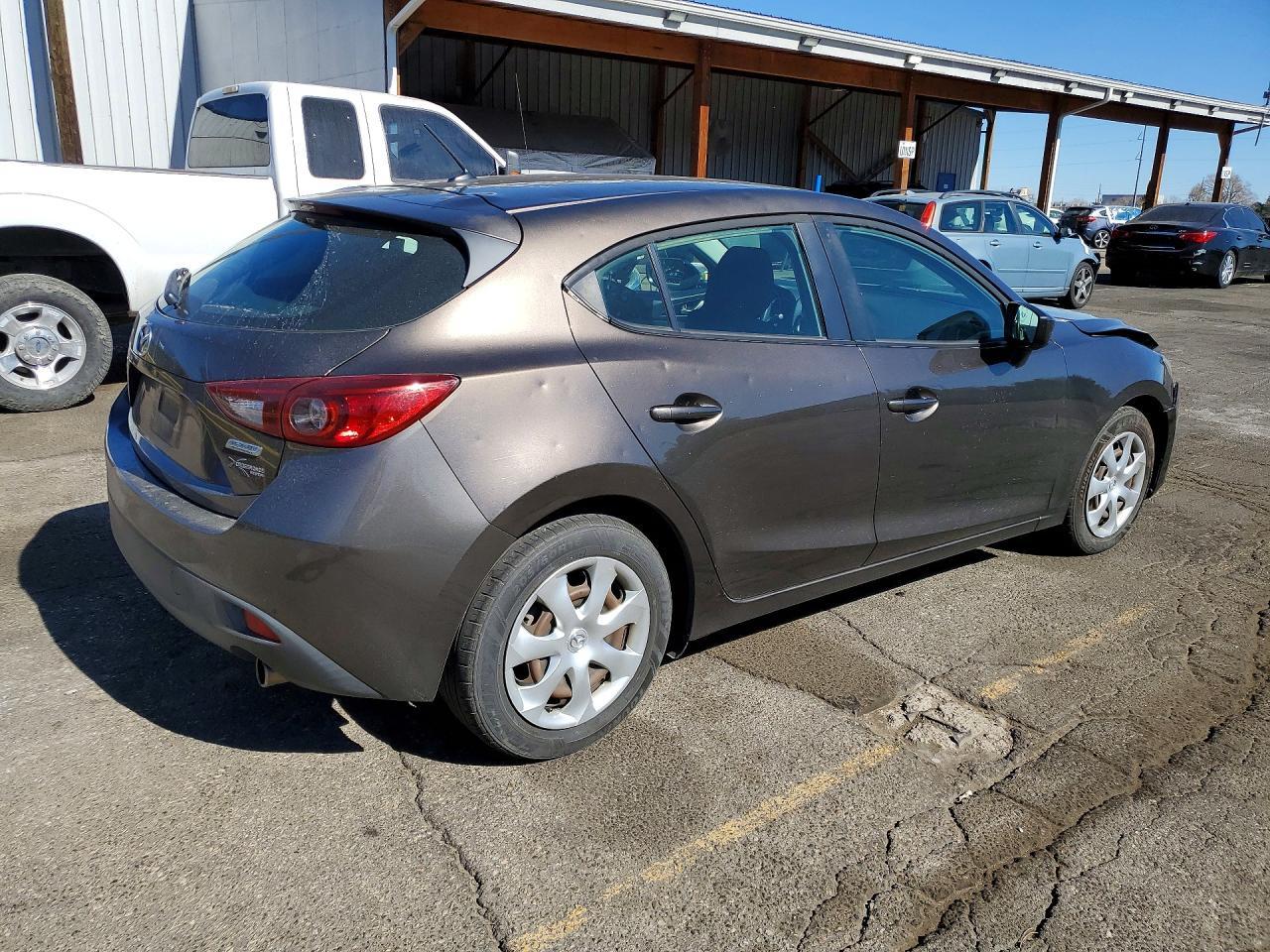 2015 Mazda 3 Sport