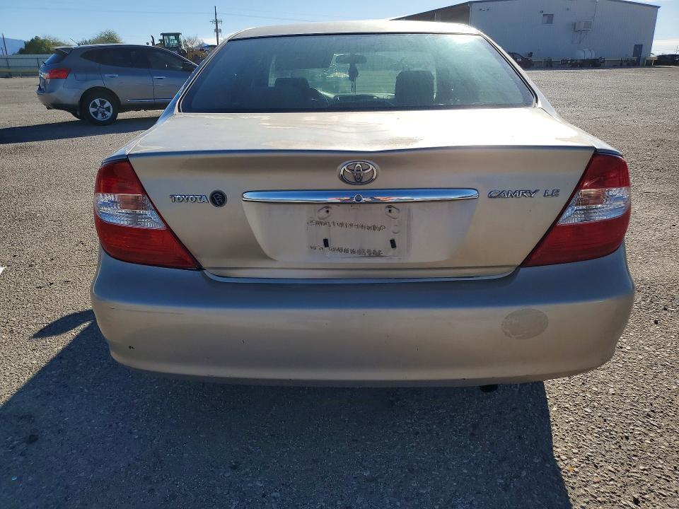 2002 Toyota Camry le