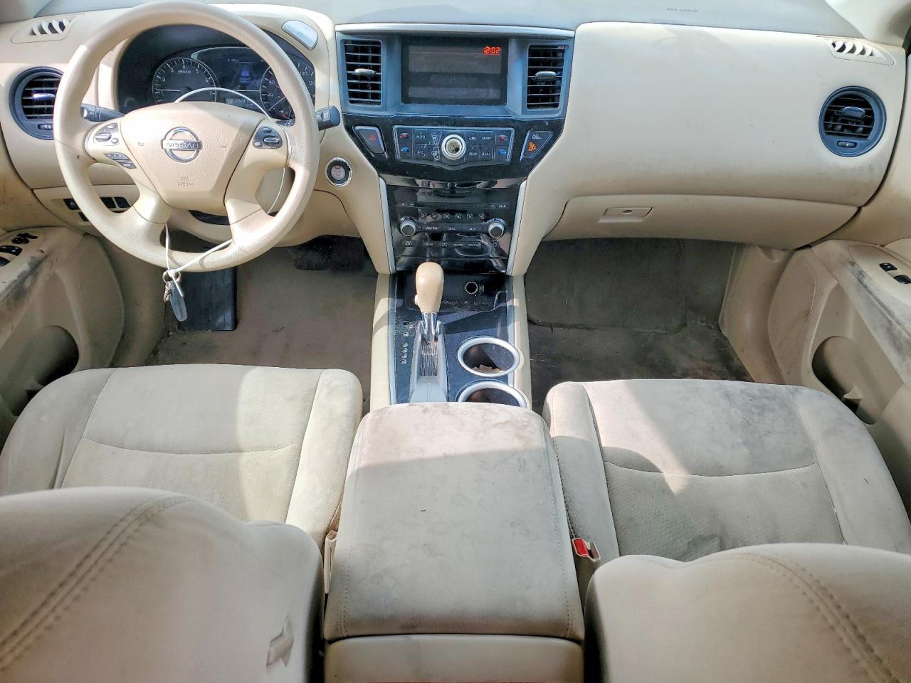 2014 Nissan Pathfinder s