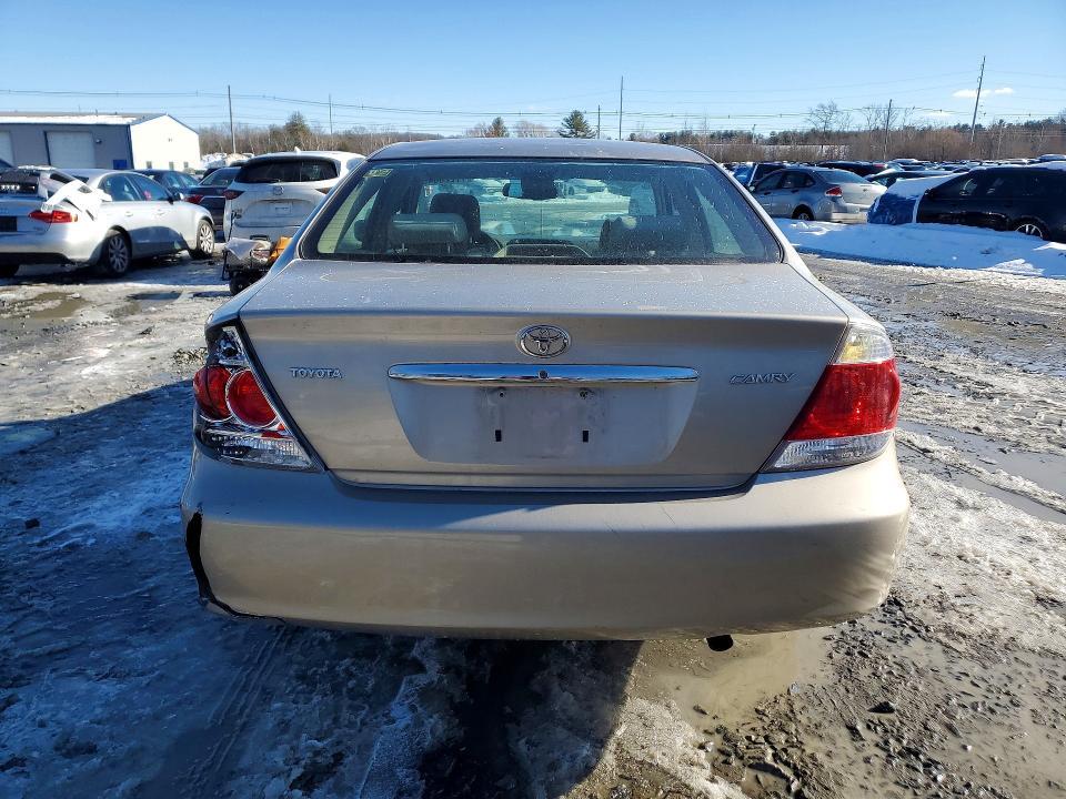 2006 Toyota Camry le