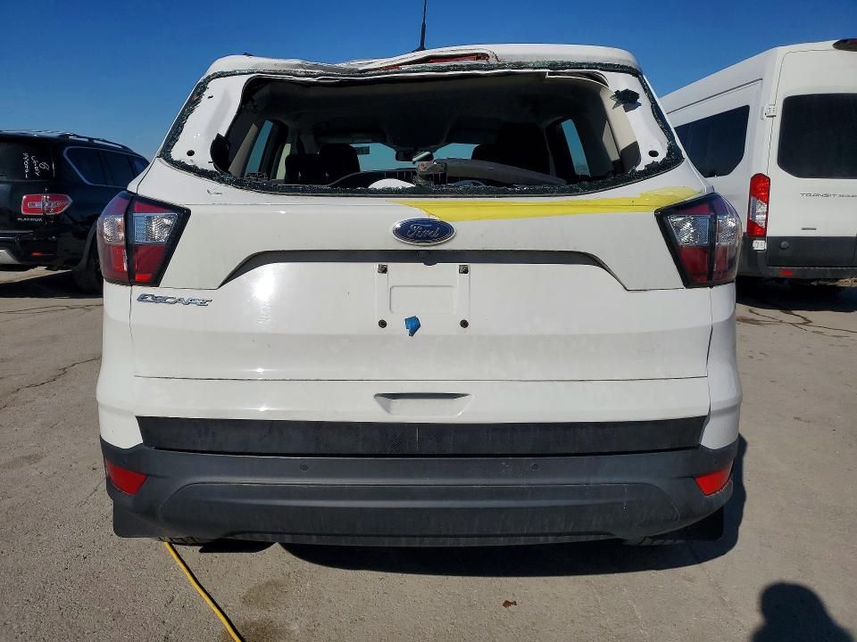 2018 Ford Escape s