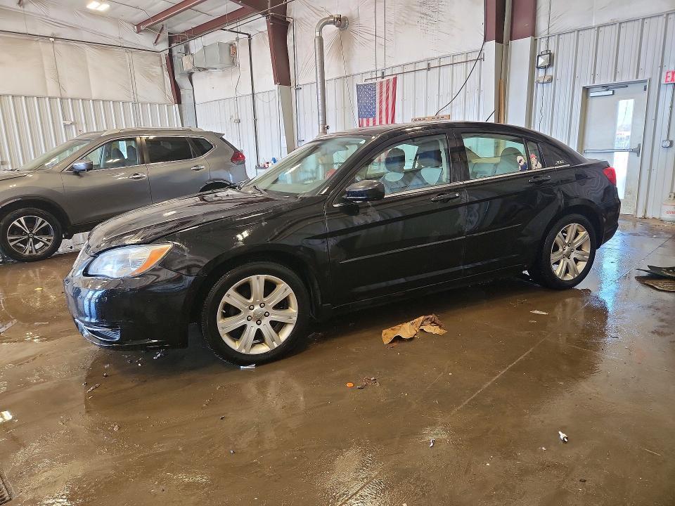 2012 Chrysler 200 lx