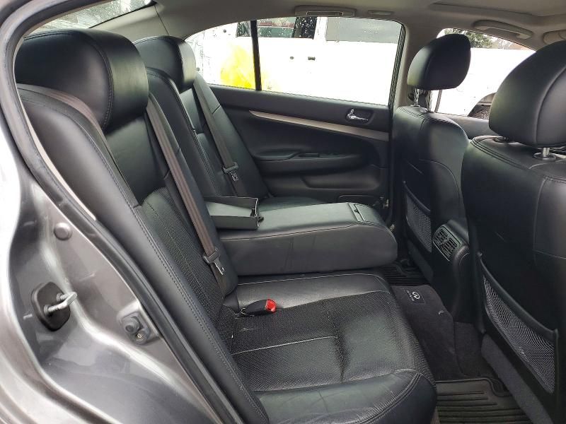 2012 Infinity G37 Sedan x