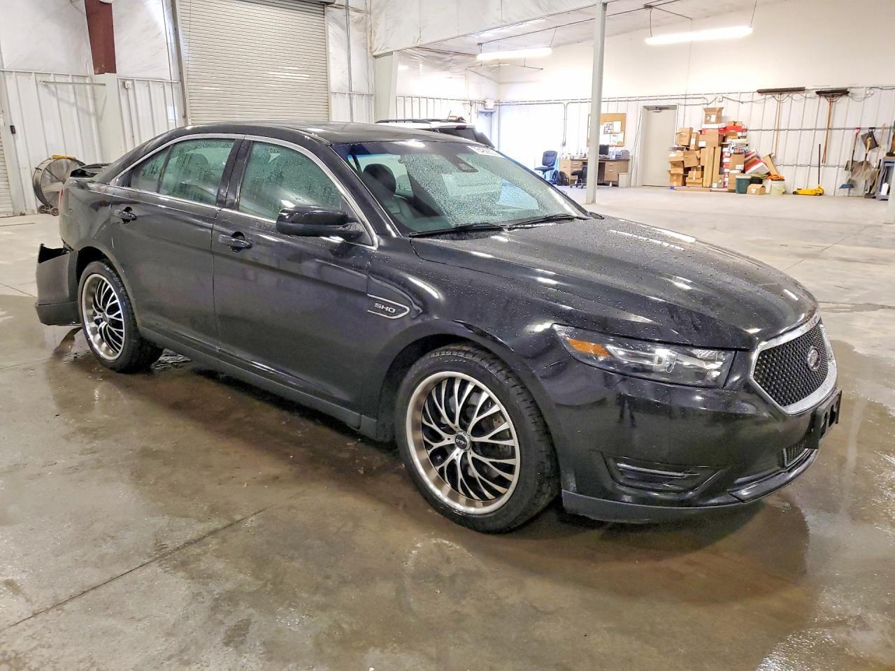 2018 Ford Taurus sho