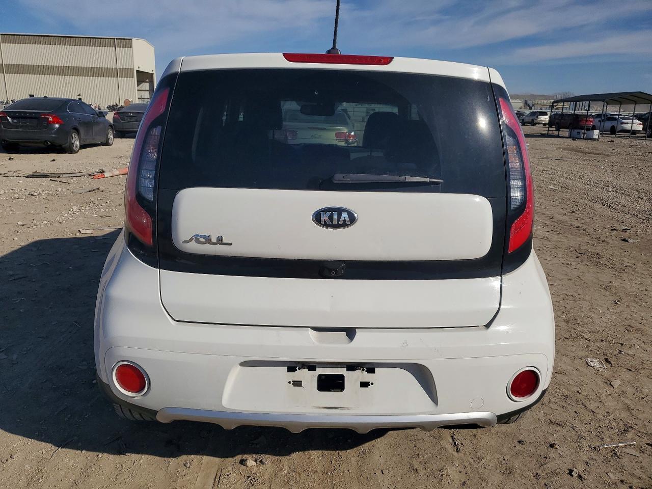 2017 KIA Soul +