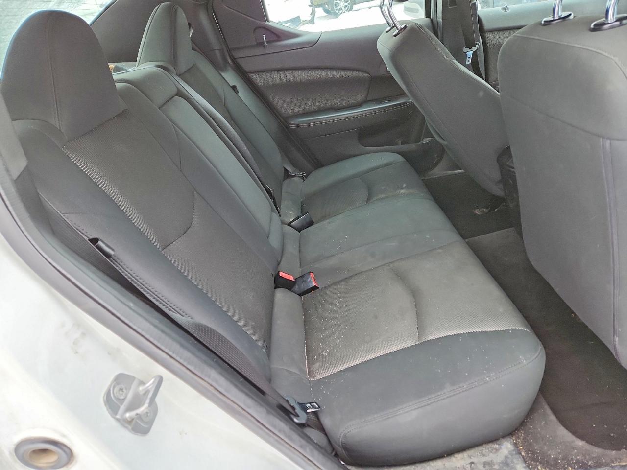 2012 Dodge Avenger se