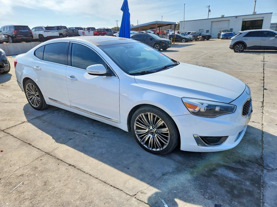 2014 KIA Cadenza Limited