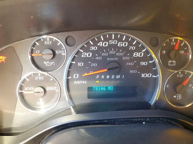 2022 GMC Savana Cut-box Truck