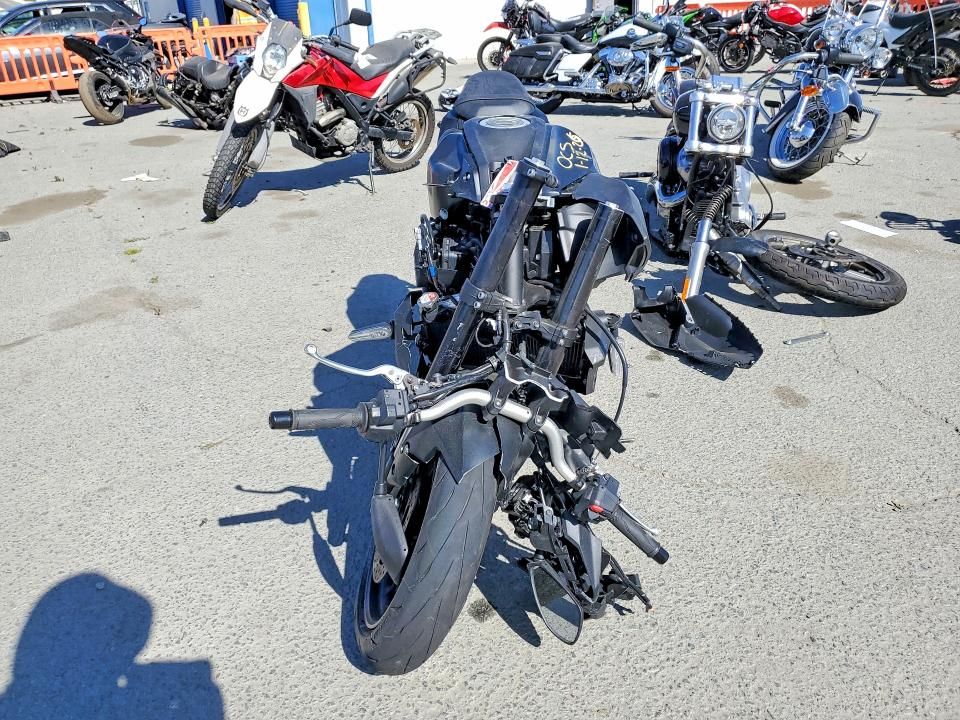 2025 Yamaha Mtn690 c