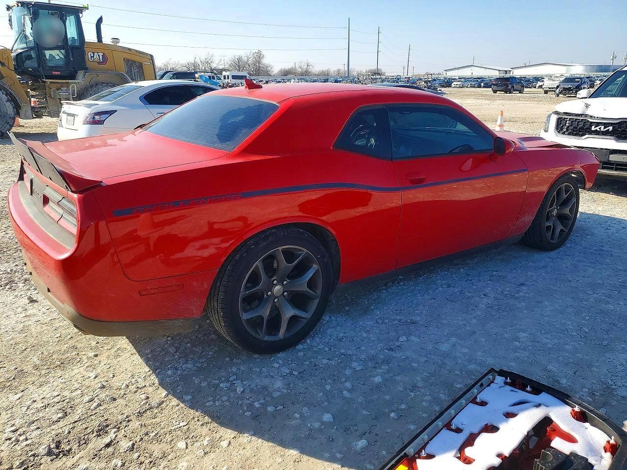 2015 Dodge Challenger sxt Plus