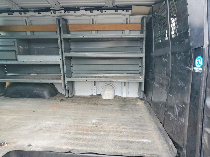 2022 Chevrolet Express 2500 Utility / Service van
