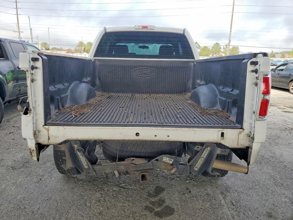 2013 Ford F150 Super cab