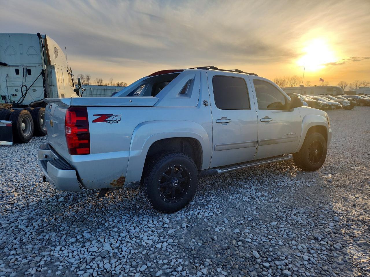 2013 Chevrolet Avalanche lt