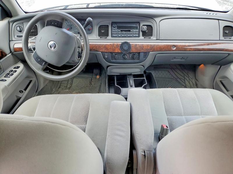2005 Mercury Grand Marquis gs