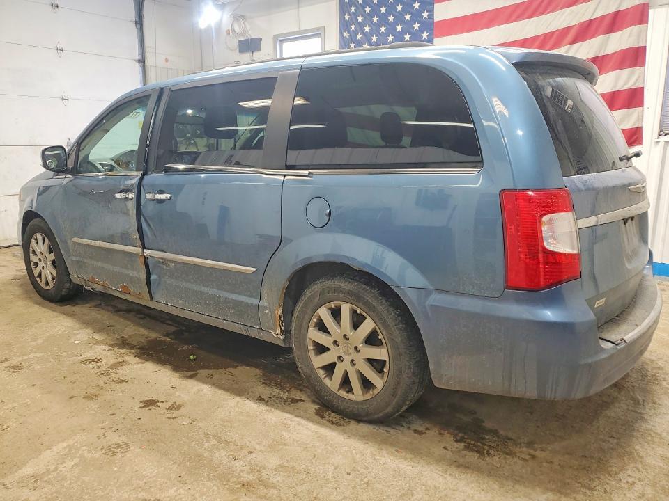 2012 Chrysler Town & Country Touring l