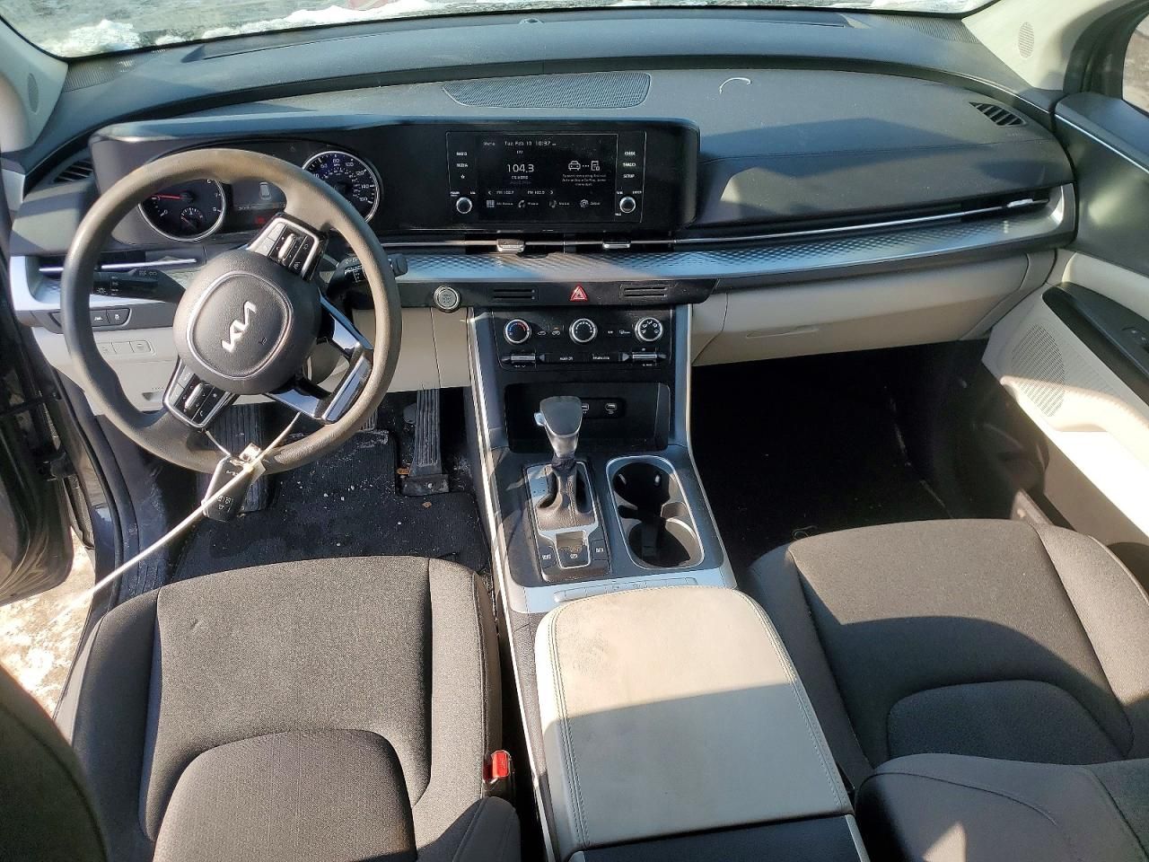 2024 KIA Carnival lx