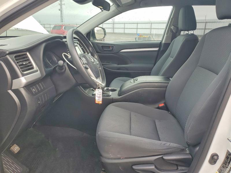 2019 Toyota Highlander le