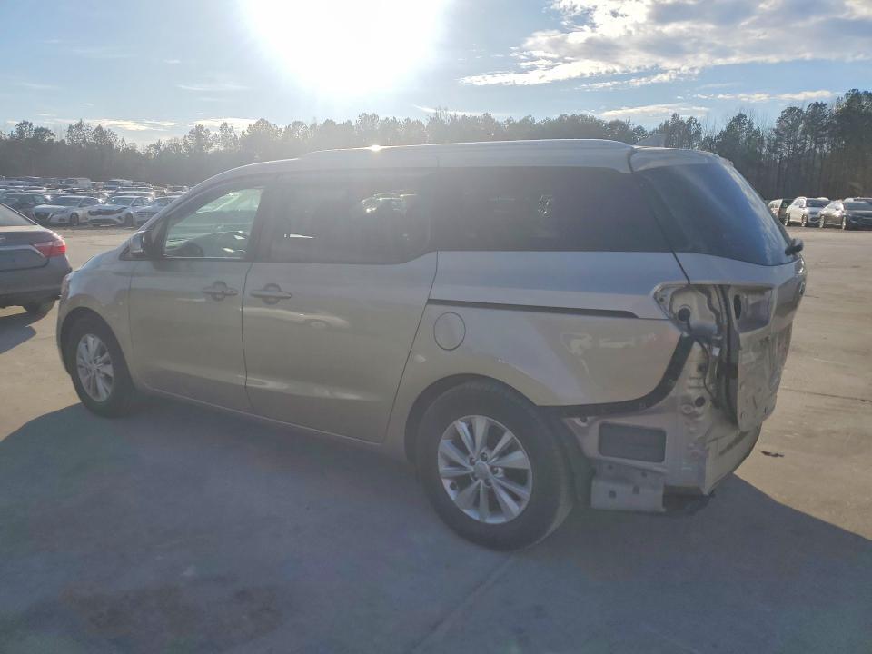 2017 KIA Sedona lx