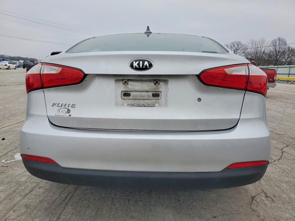 2015 KIA Forte lx