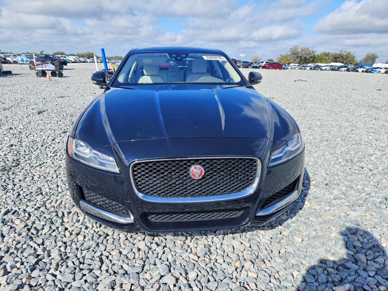 2017 Jaguar Xf Premium