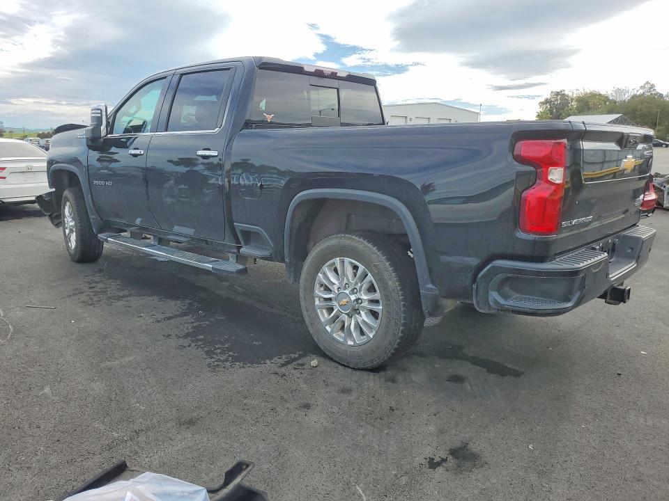 2022 Chevrolet Silverado K3500 High Country