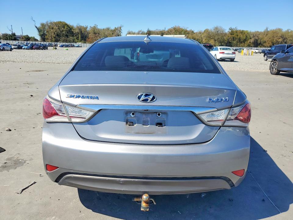 2015 Hyundai Sonata Hybrid Base