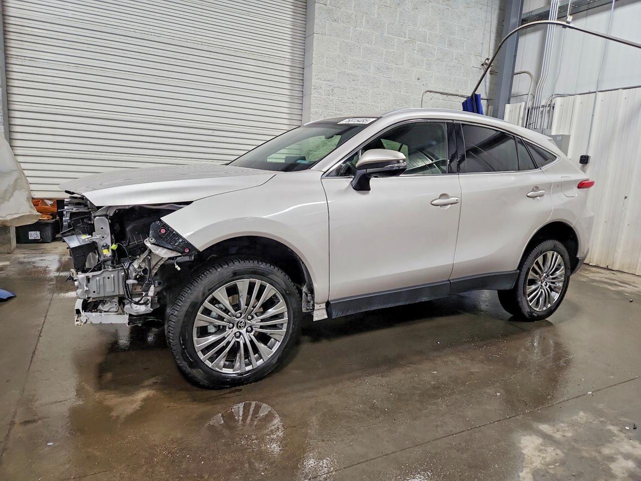 2022 Toyota Venza le