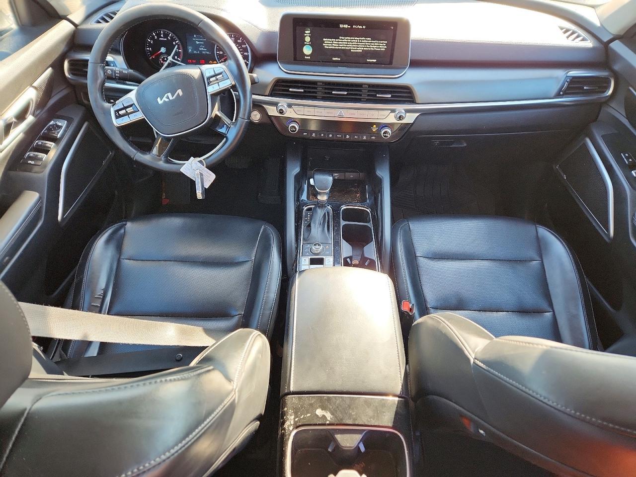2022 KIA Telluride lx