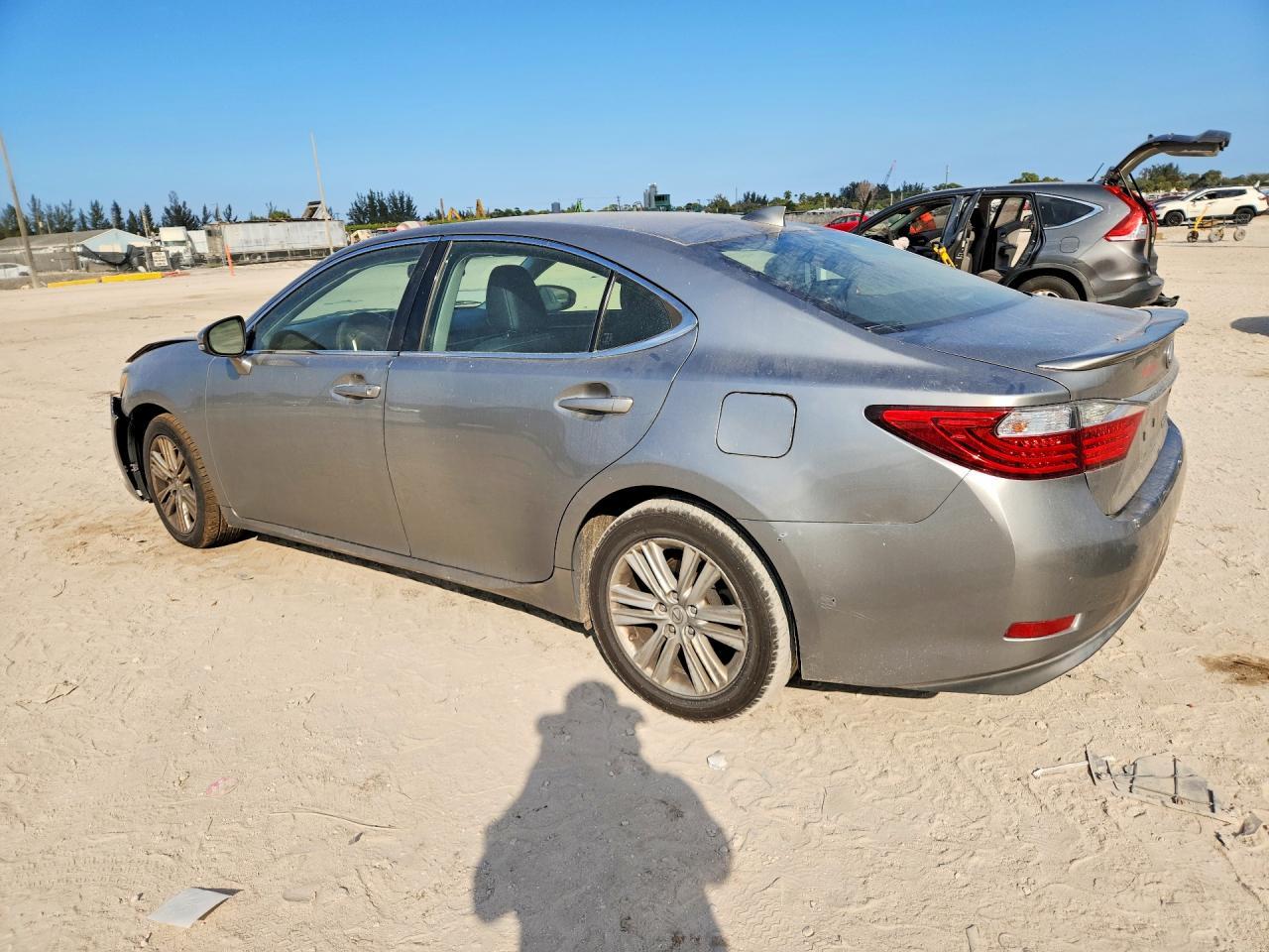 2015 Lexus ES