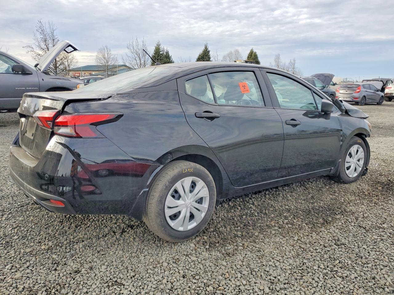 2022 Nissan Versa s