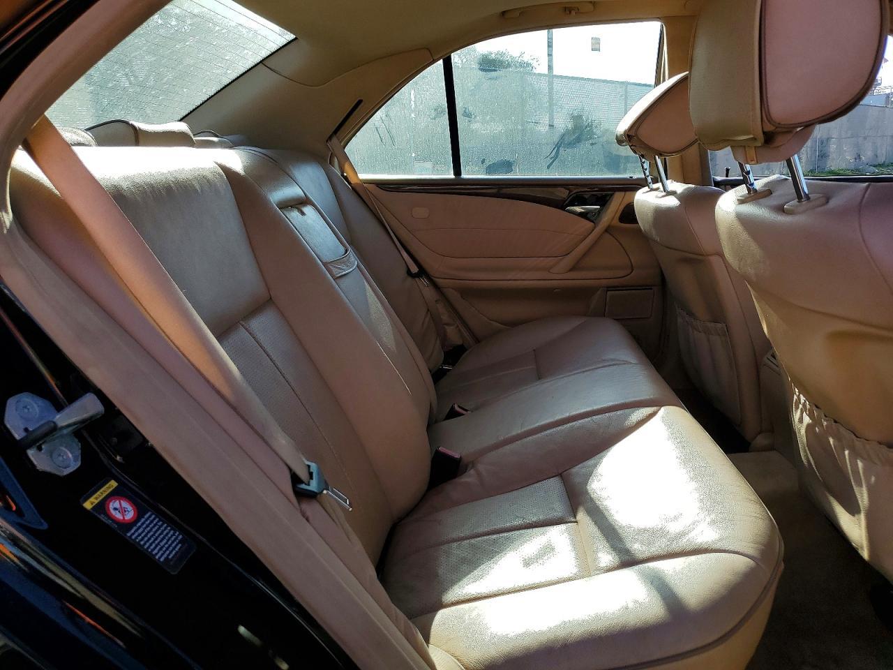 2000 Mercedes-Benz E 320