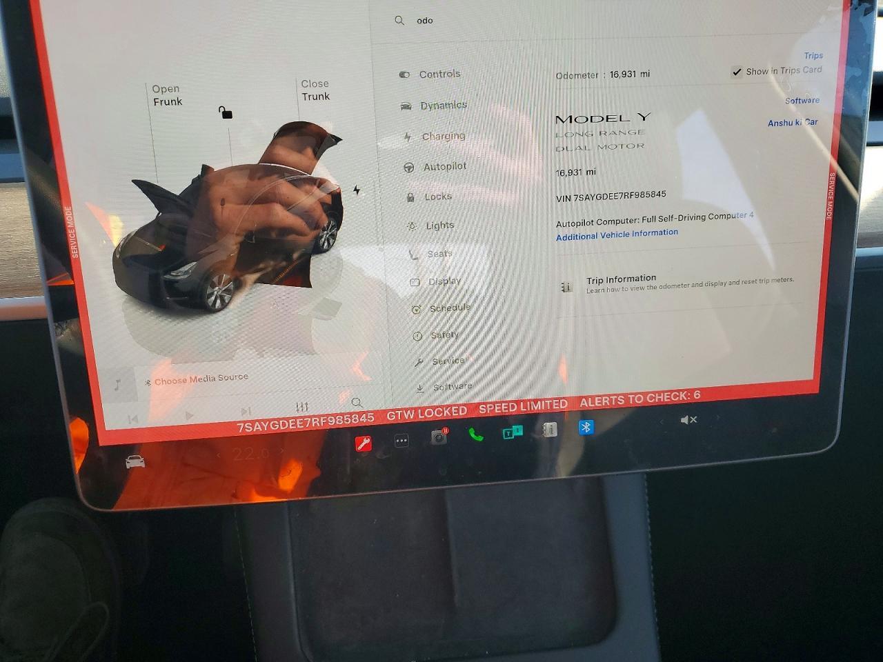 2024 Tesla Model y