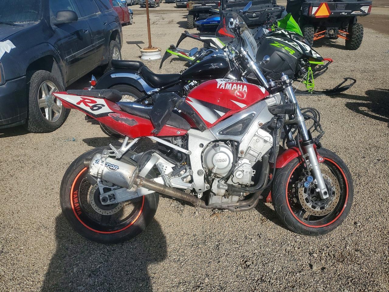 2002 Yamaha YZFR6 L