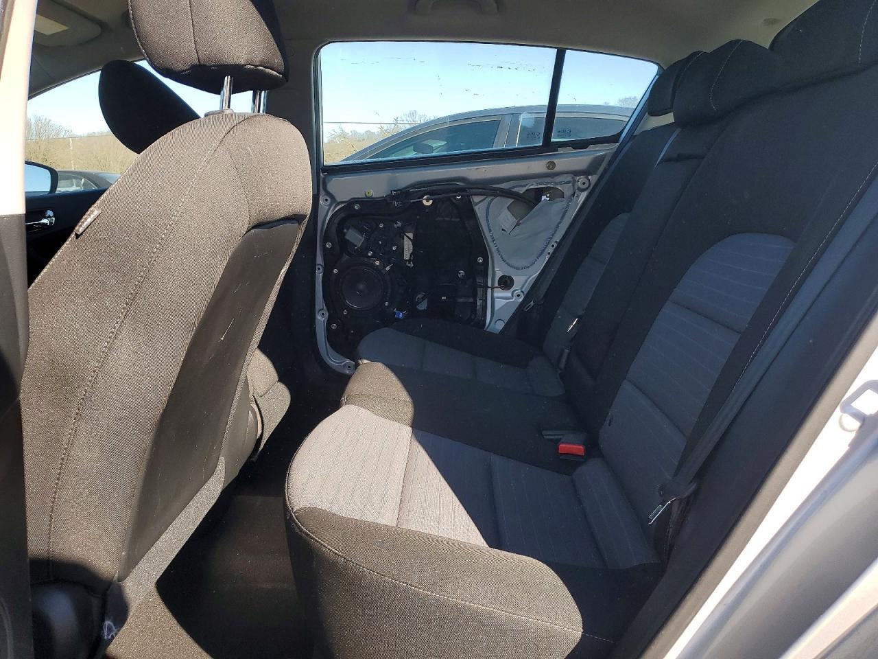 2016 KIA Forte fe