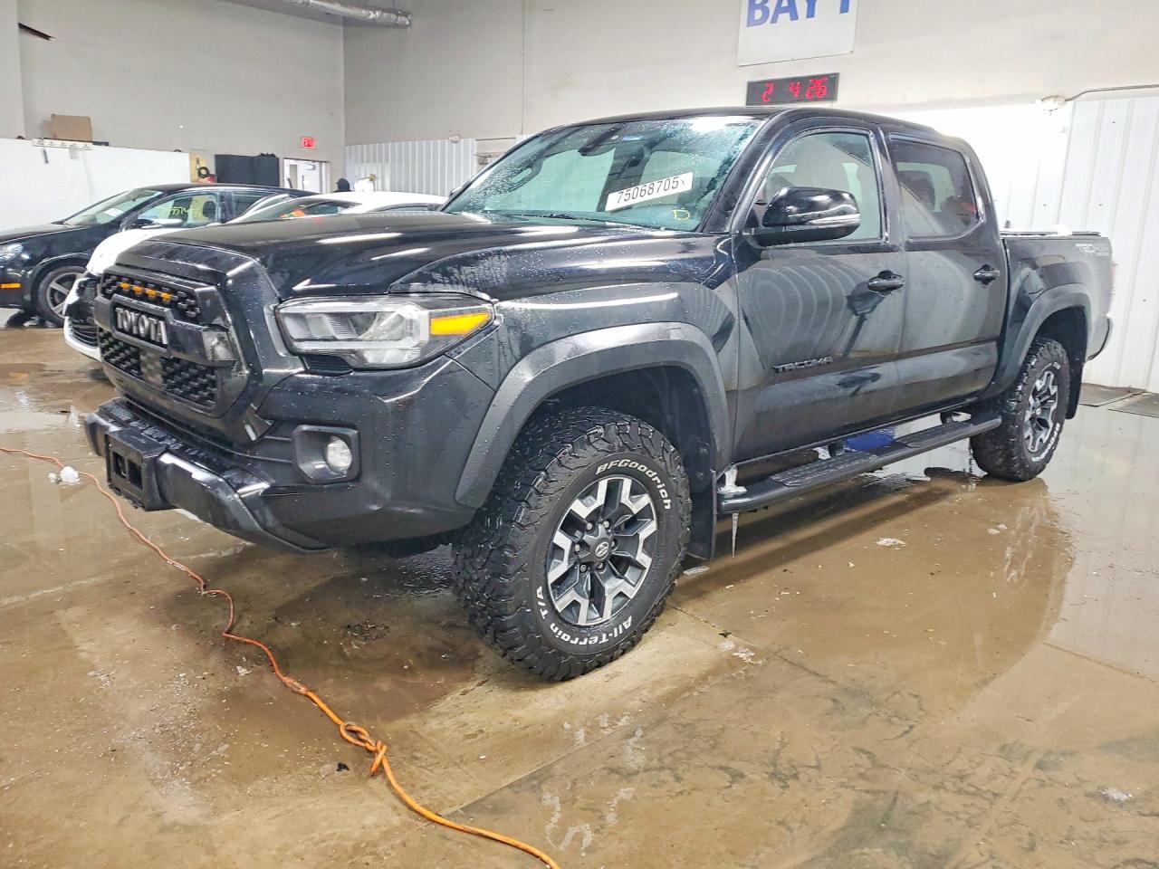 2022 Toyota Tacoma TRD OFF-Road