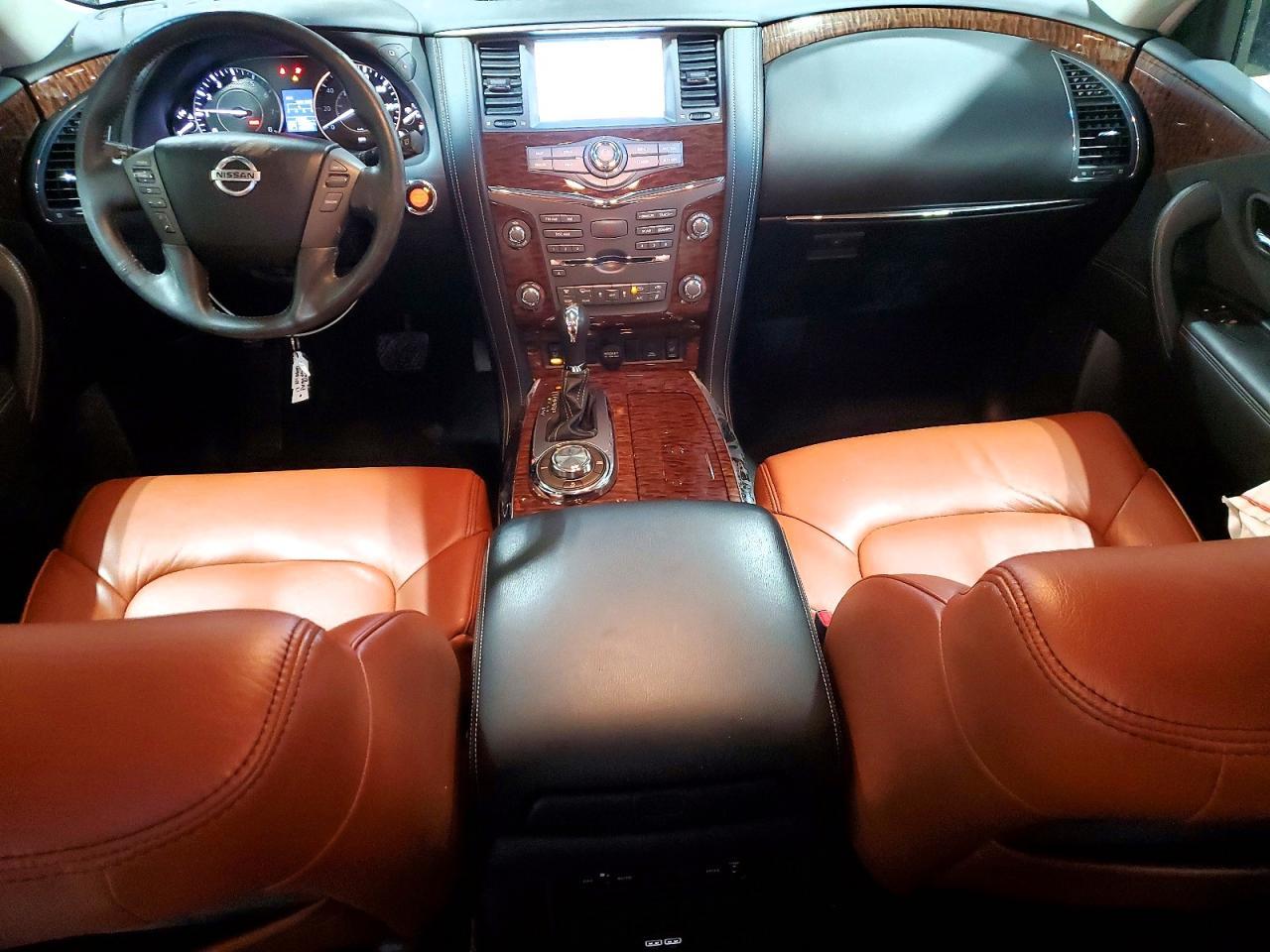 2017 Nissan Armada sv