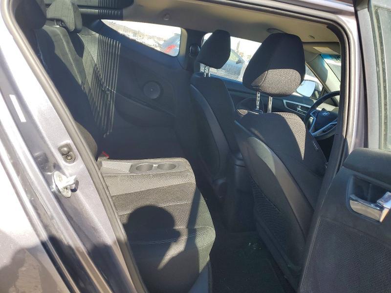 2016 Hyundai Veloster Base