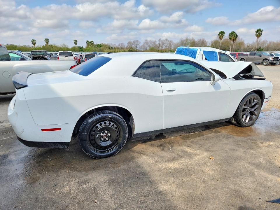 2021 Dodge Challenger sxt