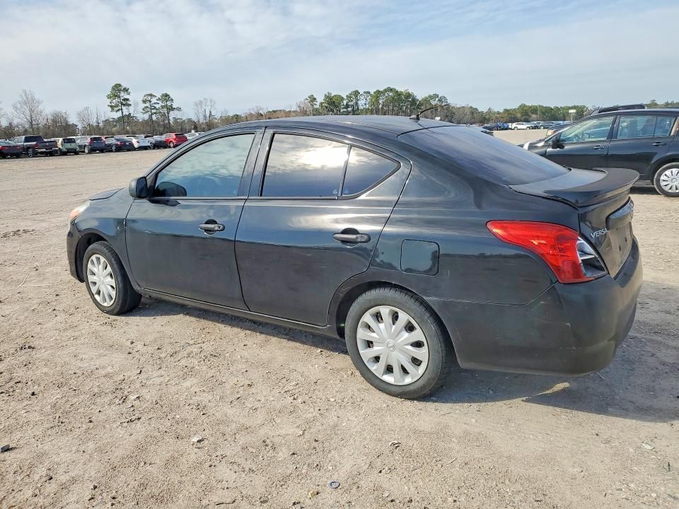 2015 Nissan Versa s