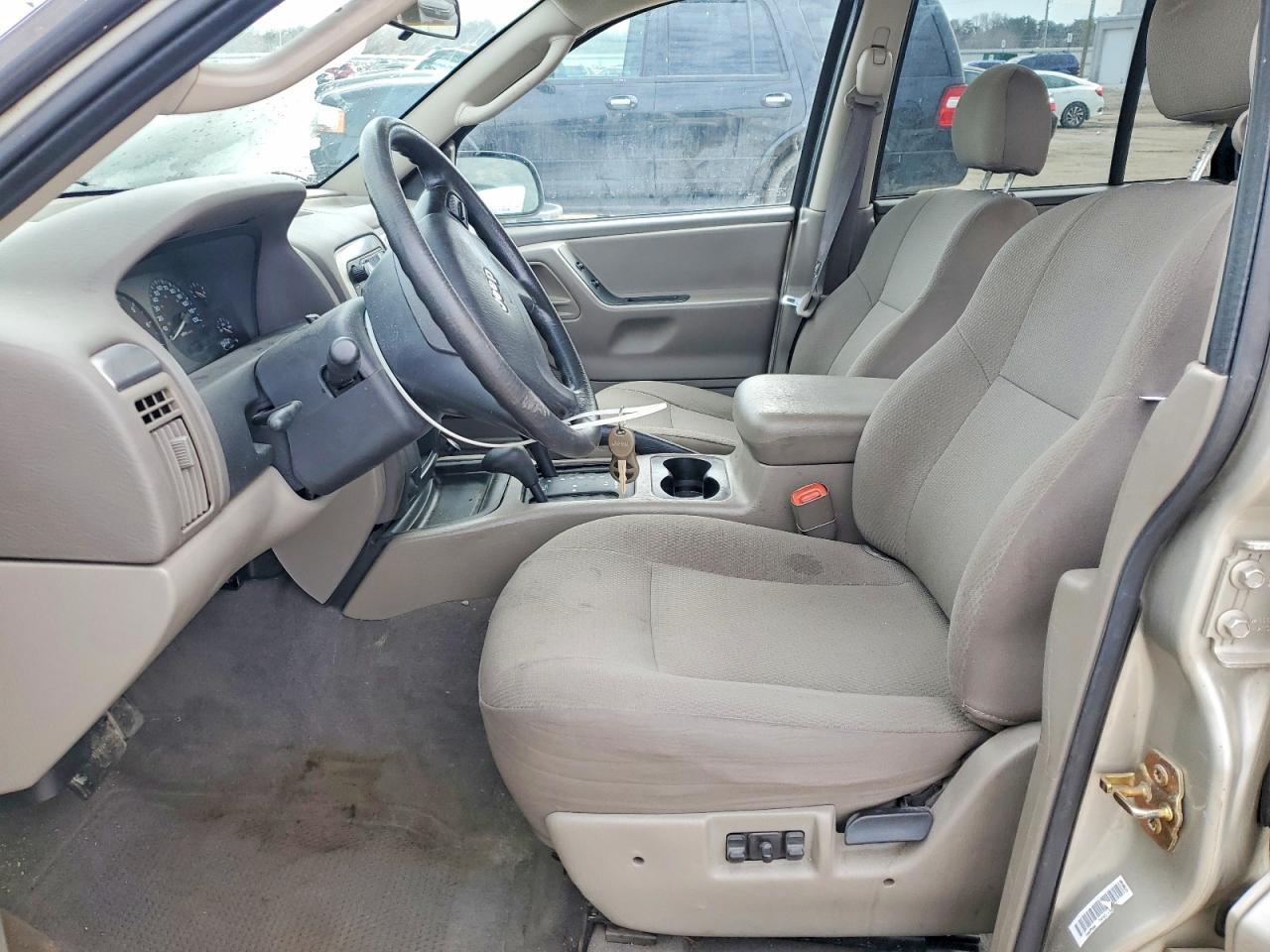 2004 Jeep Grand Cherokee Laredo