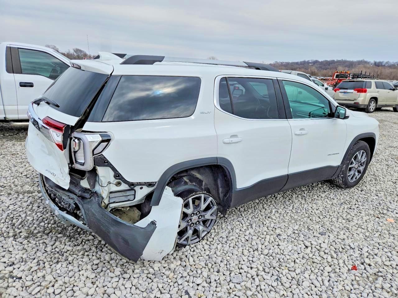 2020 GMC Acadia slt