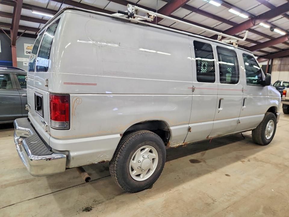 2012 Ford Econoline E250 van