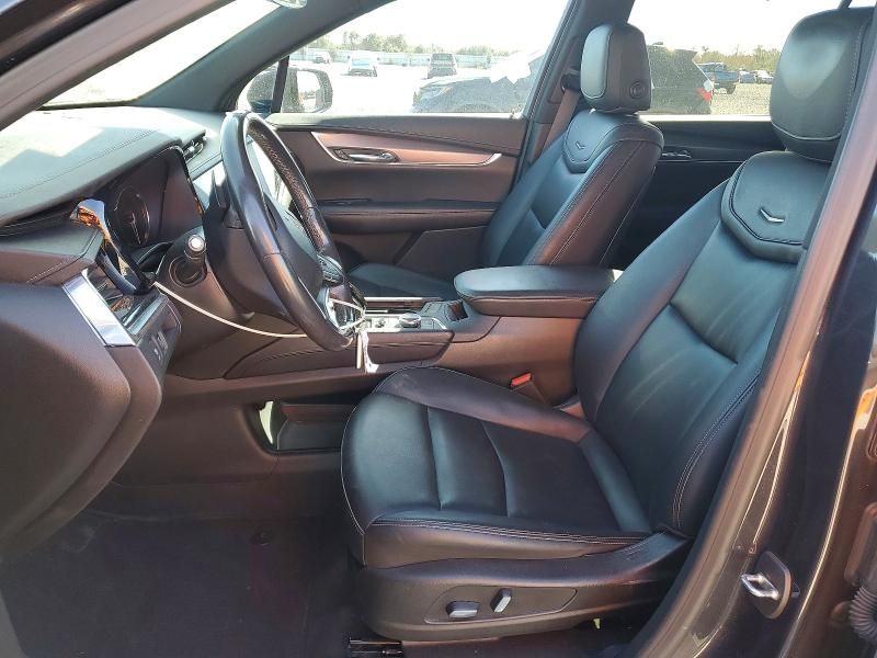 2021 Cadillac XT6 Luxury