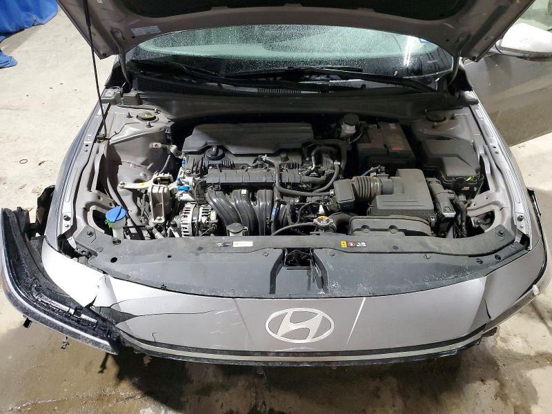2025 Hyundai Elantra sel