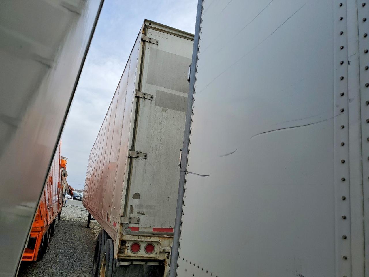 2015 Stoughton Ghton ZGPVW-535T-S-C-AR DRY Van Trailer