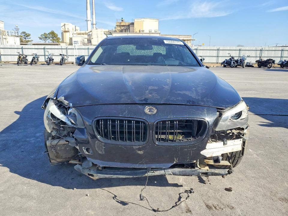 2011 BMW 550 i