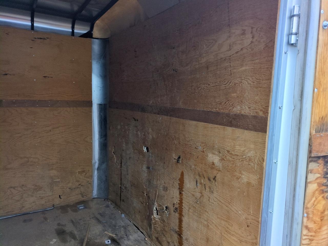 2016 Gumf Unknown-Enclosed Cargo Trailer