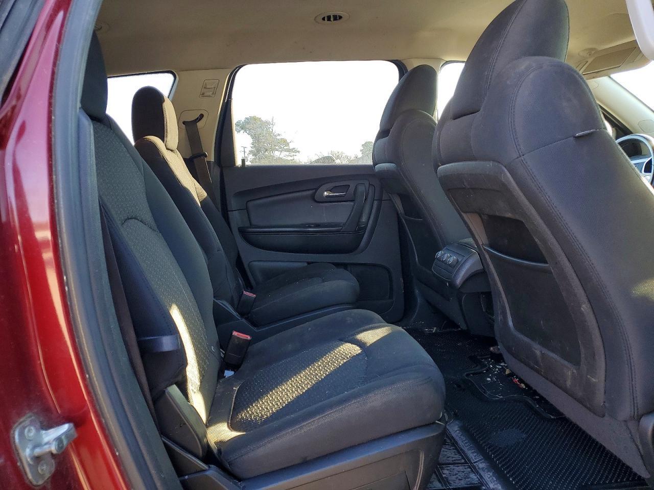 2011 Chevrolet Traverse lt