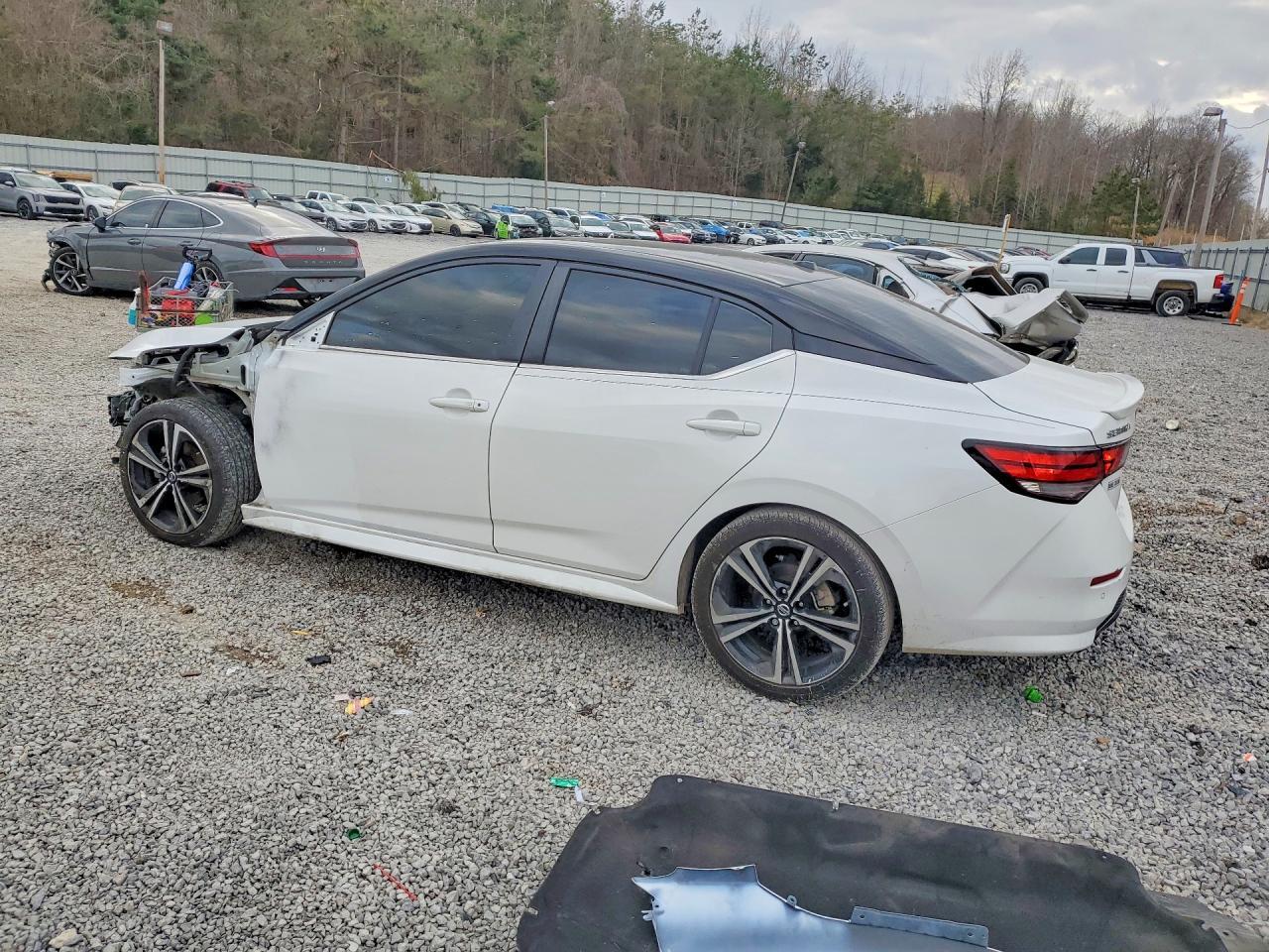 2022 Nissan Sentra sr
