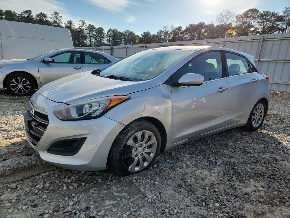 2017 Hyundai Elantra gt